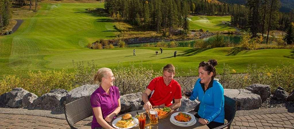 Crosswaters Resort At Kananaskis Restoran foto